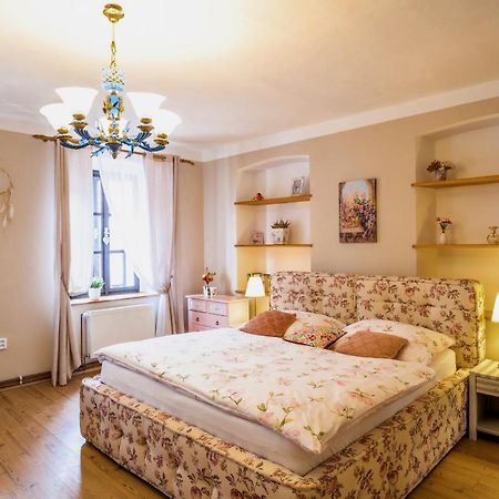 Appartamento Rustic House v Lužických horách Jiřetín pod Jedlovou Esterno foto