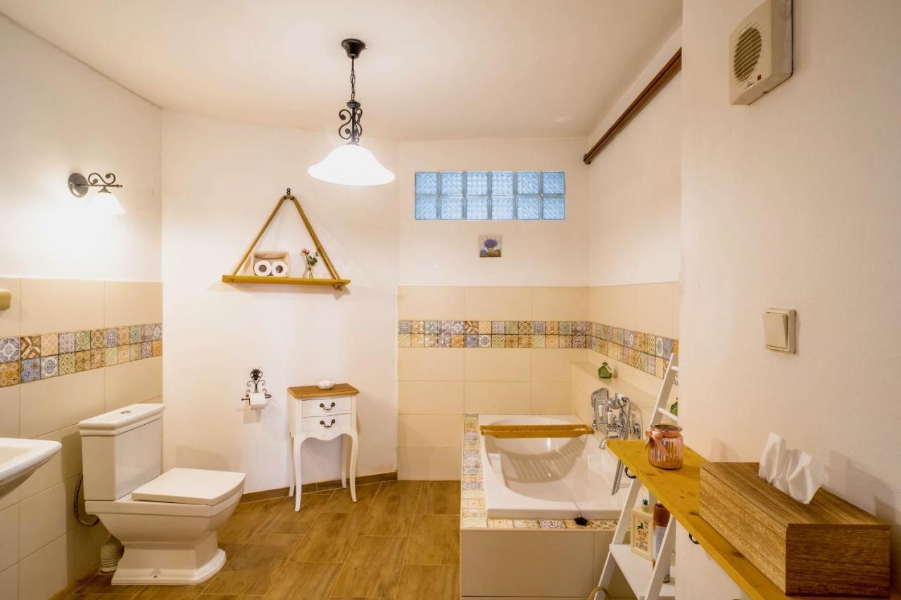 Appartamento Rustic House v Lužických horách Jiřetín pod Jedlovou Esterno foto